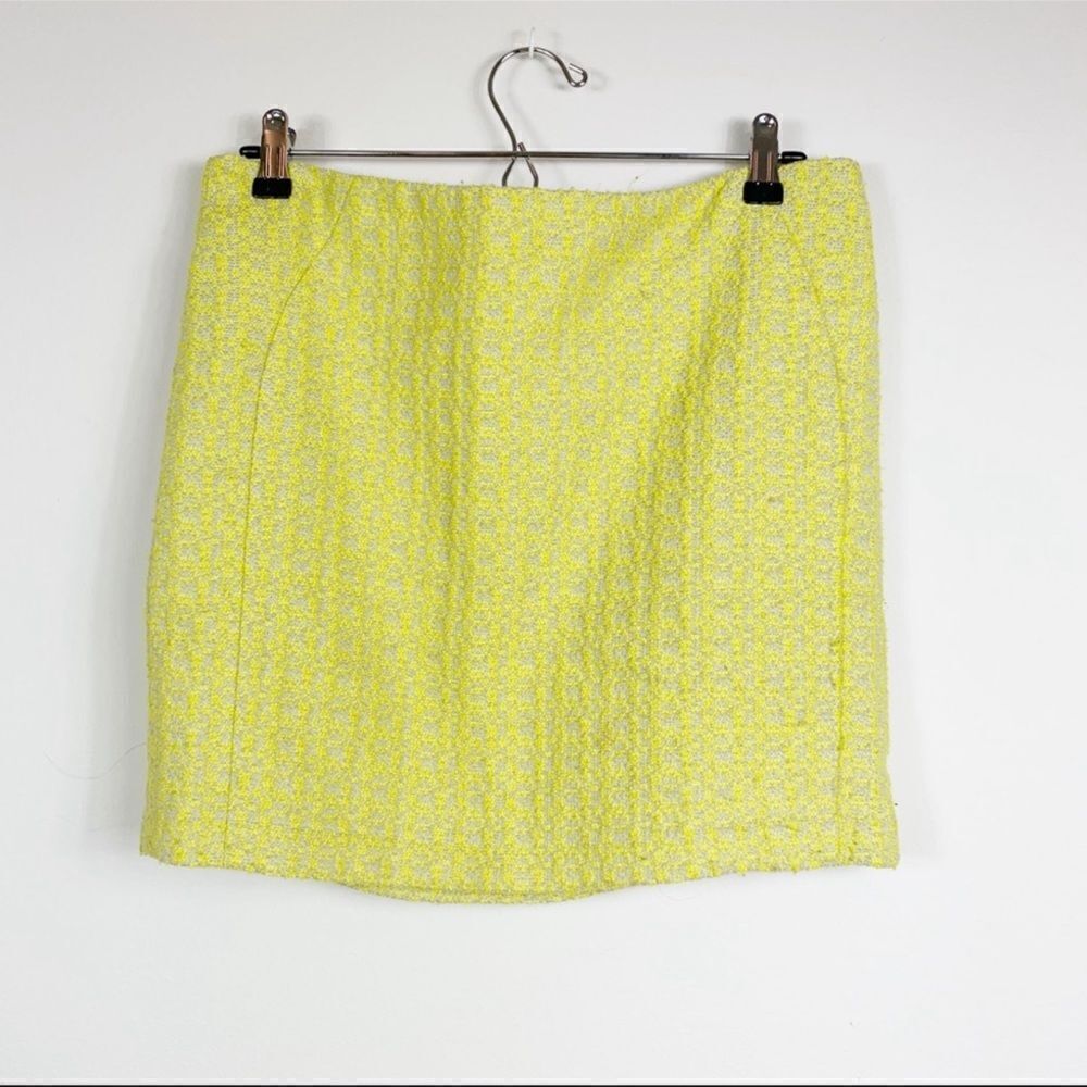 ABS Allen Schwartz Platinum Vintage Bold Yellow Textured Tweed Mini Skirt Sz 2